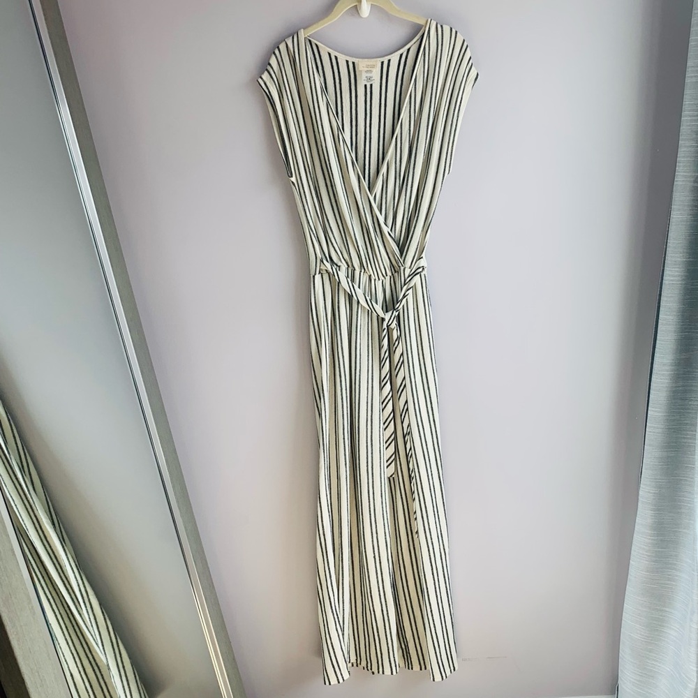 Caution to The Wind Jumpsuit Cream Black Stripes V Neck Tie Waist Wide Leg Small